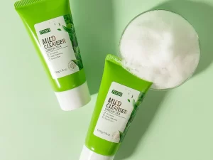 Green Tea Facial Cleanser & Blackhead Removal